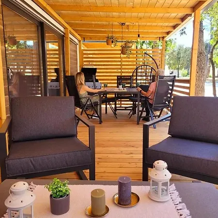 Mobile Lily, Croatia Biograd na Moru